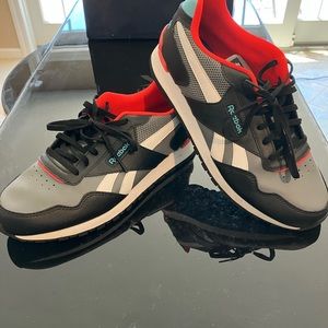 Mens Reebok Size 11